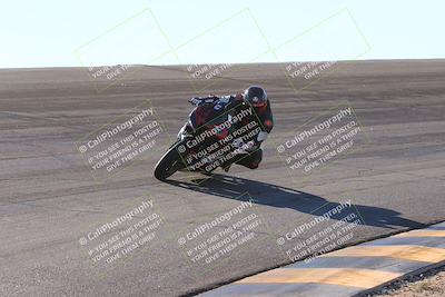 media/Dec-06-2024-CVMA Friday Practice (Fri) [[e1d1c5d4fc]]/4-Group 4 and Trackday/Session 5 (Bowl)/
